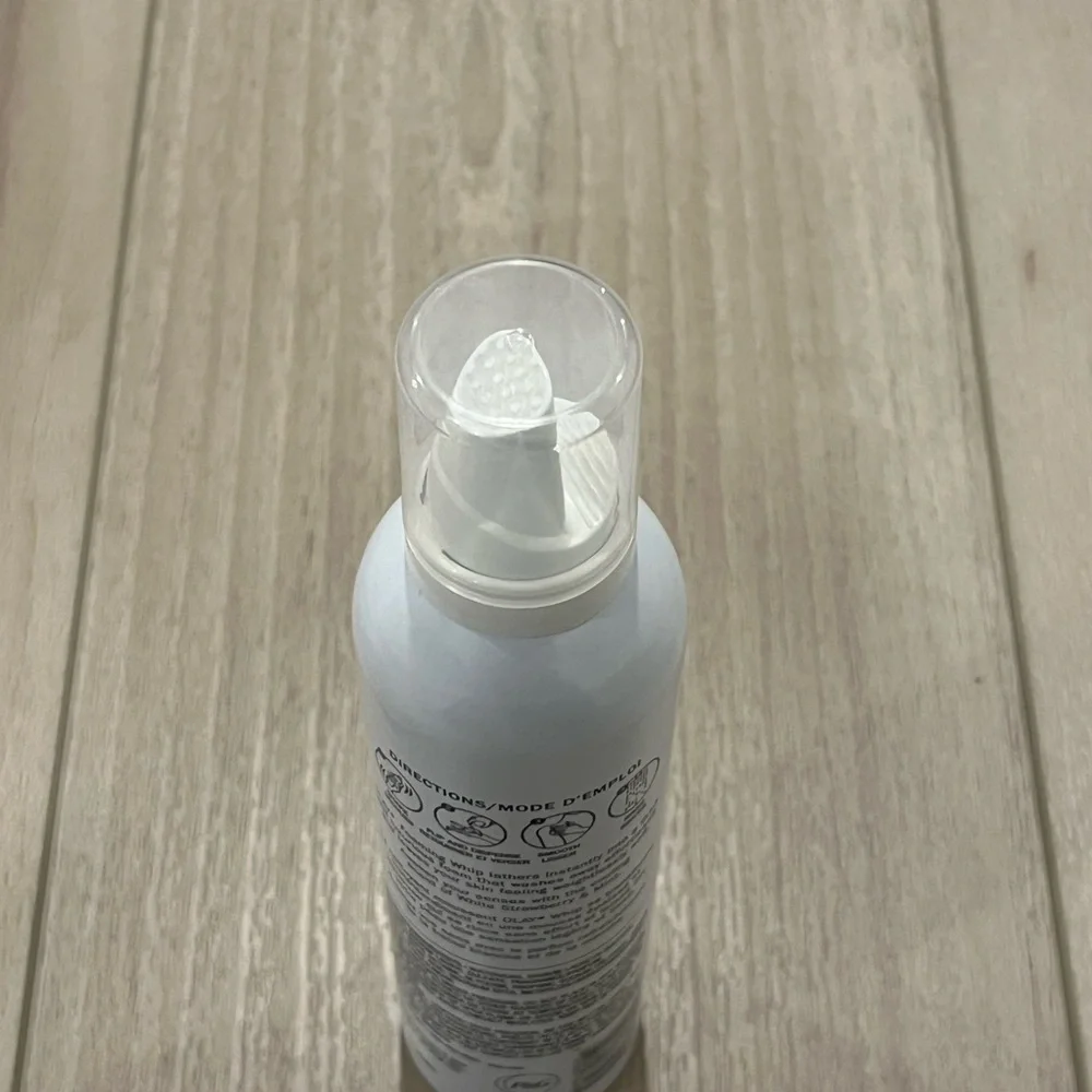 Olay Foaming Whip Body Wash Strawberry & Mint, 10.3 fl oz, Discontinued